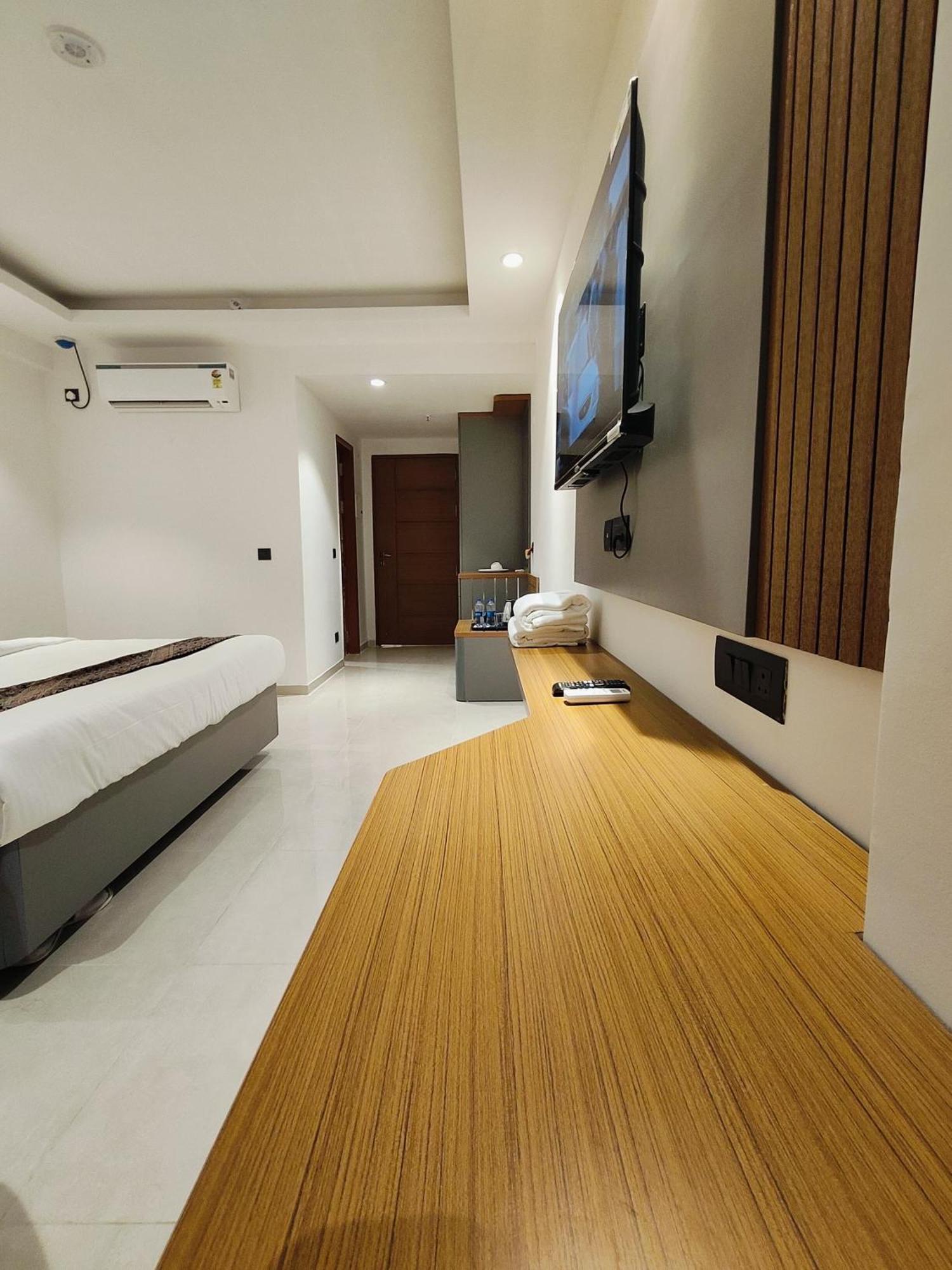 Hotel Maple Tree - Near Ekana Cricket Stadium - Lucknow Exterior photo