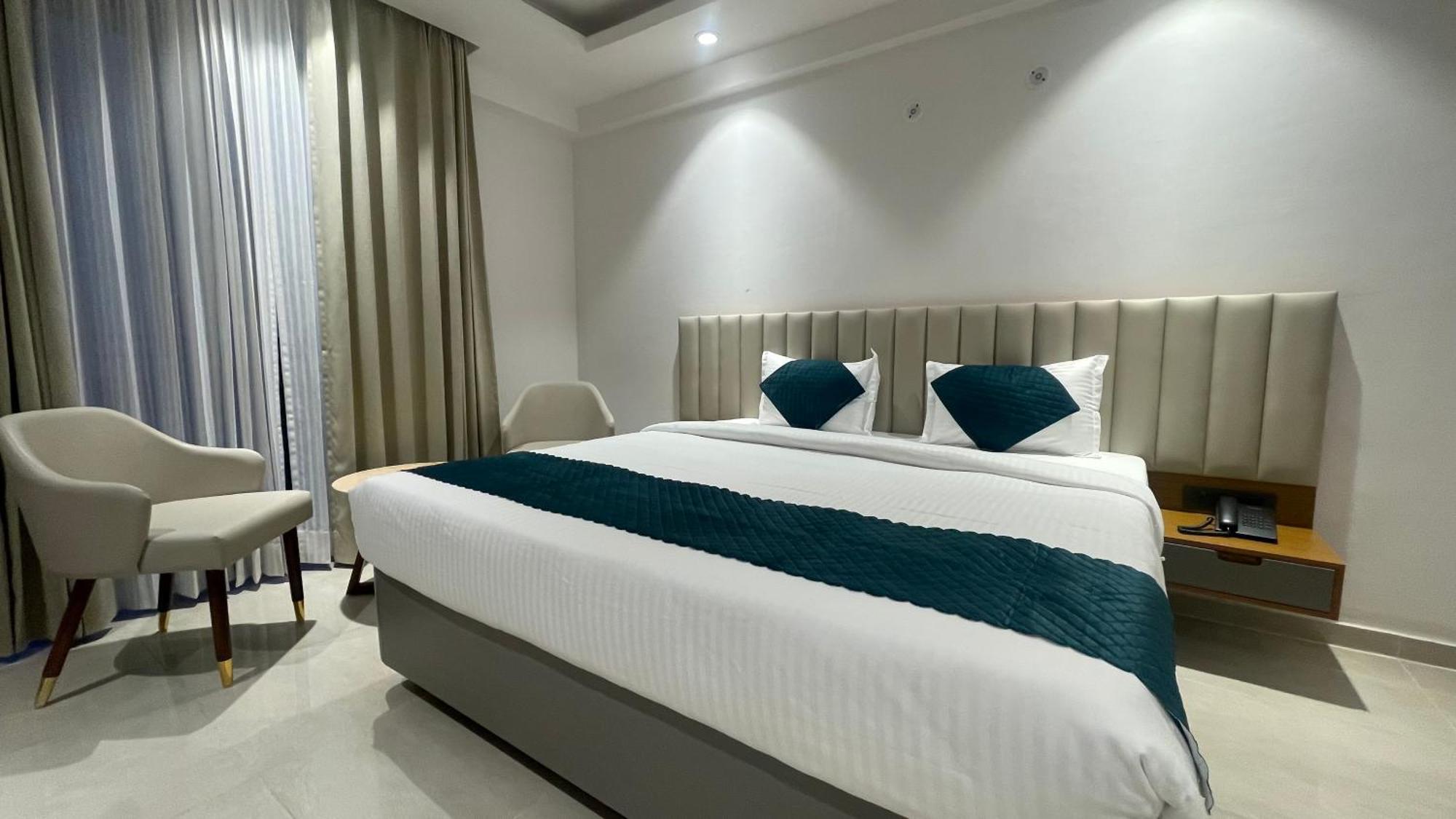 Hotel Maple Tree - Near Ekana Cricket Stadium - Lucknow Exterior photo